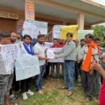 बिजली संकट के खिलाफ सरेनी पावर हाउस में धरना, विपिन वर्मा ने दी बड़े आंदोलन की चेतावनी
