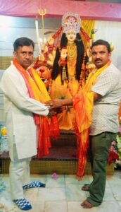 भगवतीगंज बलरामपुर मे गणपति विसर्जन के बाद विशाल भंडारा व भजन कीर्तन किया गया